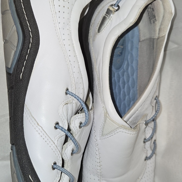 Provo, White leather slip ons - Picture 4 of 6